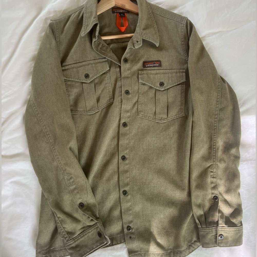 Patagonia women’s Farrier’s shirt